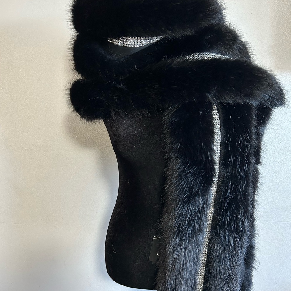 Elegant Black Fur Scarf with Rhinestones and tails